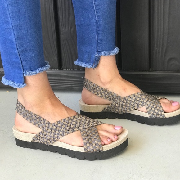 Woven Stretch Fabric Straps Plush Comfort Sandal - Picture 4 of 5